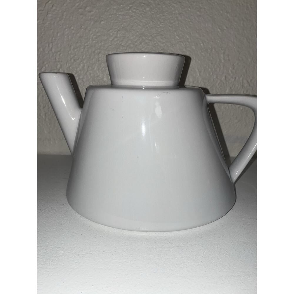 Ikea Modern LARGE (1.8L) White Porcelain Teapot w Lid Art Deco Danish MCM